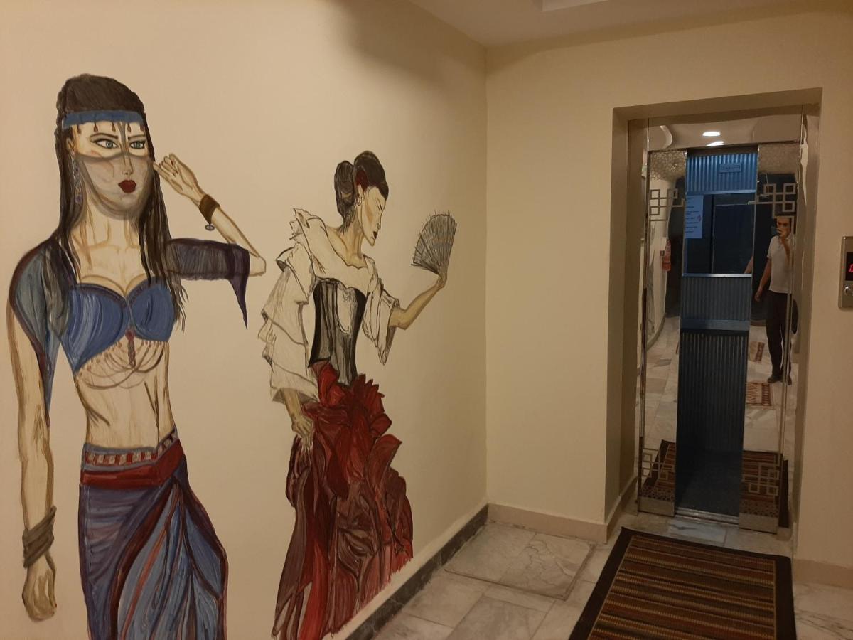 Layaali Amman Hotel Exterior foto